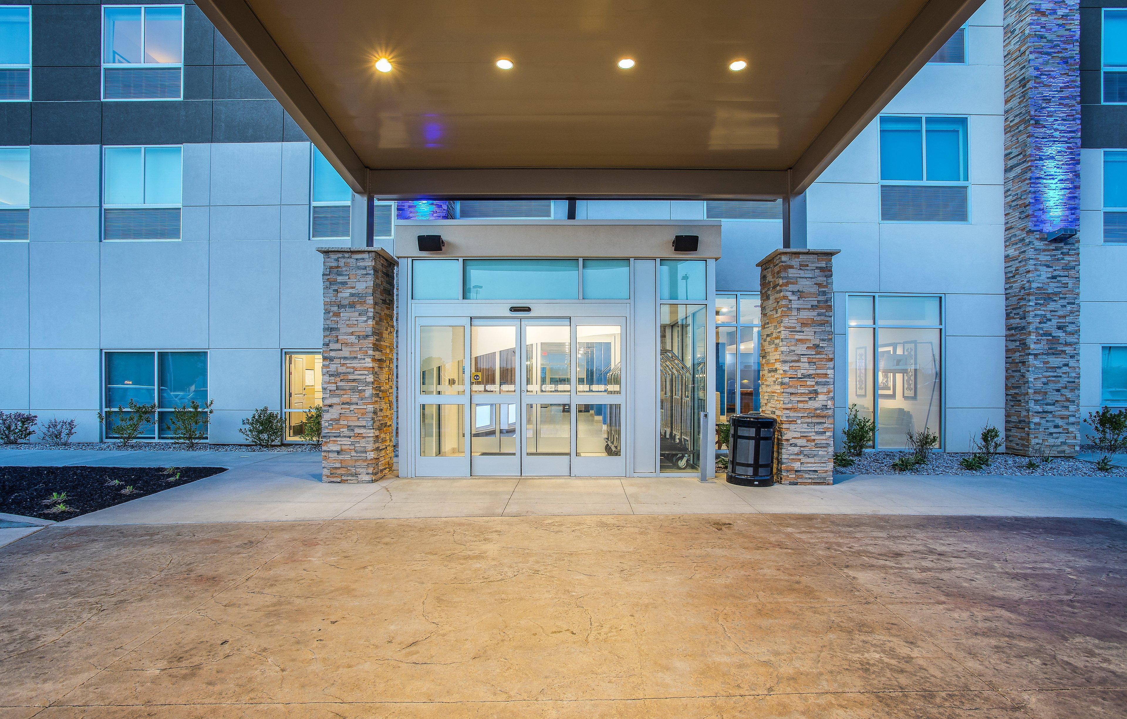 Holiday Inn Express & Suites - Lexington W - Versailles By Ihg Esterno foto